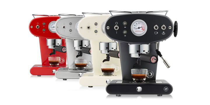 PLP_macchine-caffe-X1-iperespresso-gamma_closeup_720x360