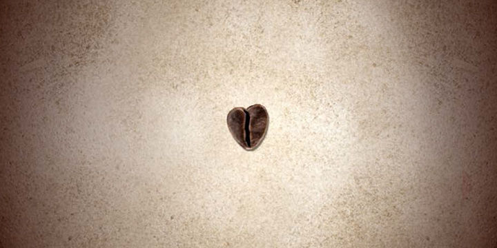 Chicco di caffè in forma cuore
