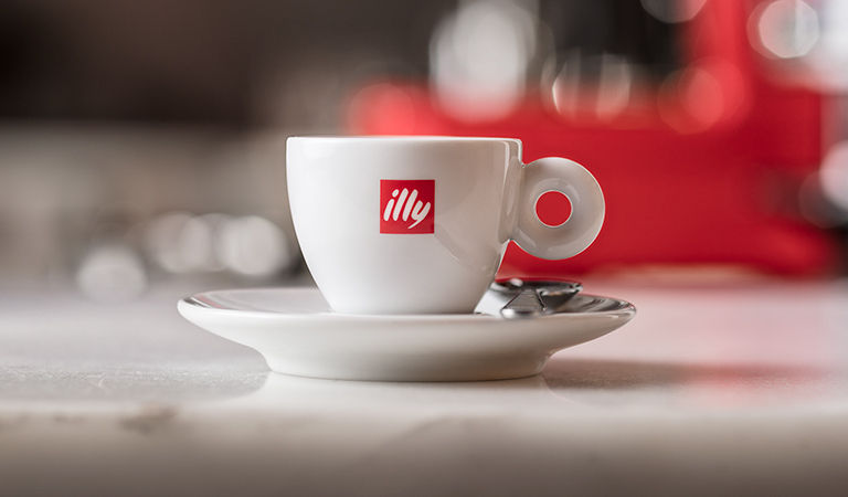 Illy coffee sales