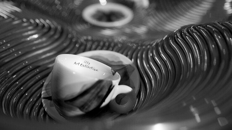 Tazza illy Art Collection