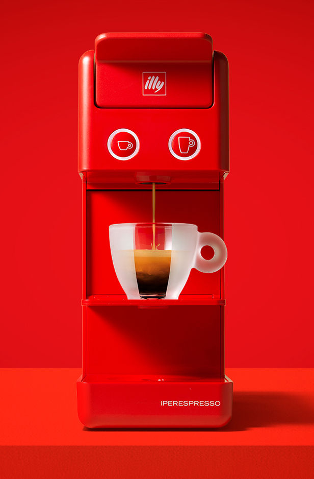 Ground Coffee Machines and Coffee Makers - illy