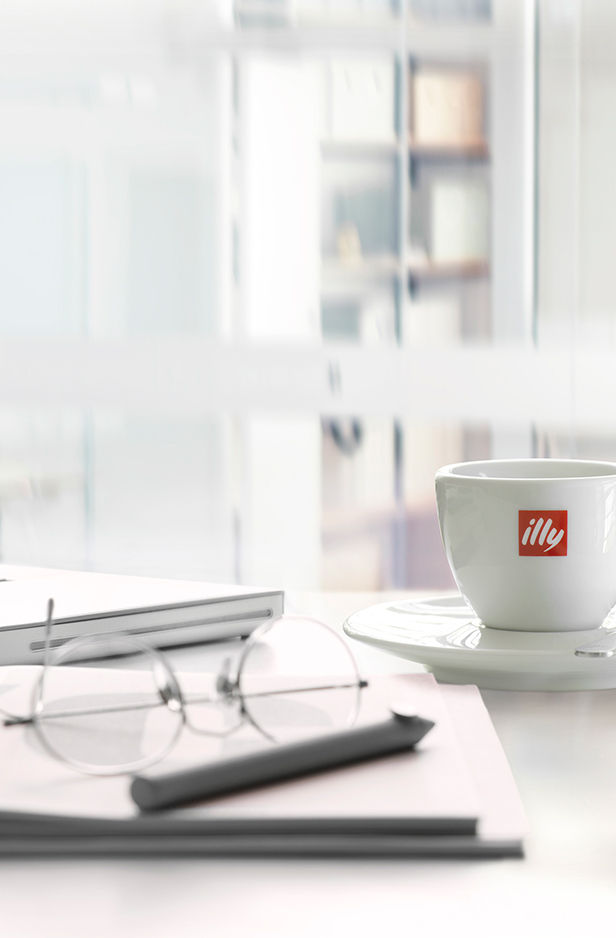 https://www.illy.com/content/dam/channels/website/consumer/italy/menu-banner/professional/area-riservata.jpg