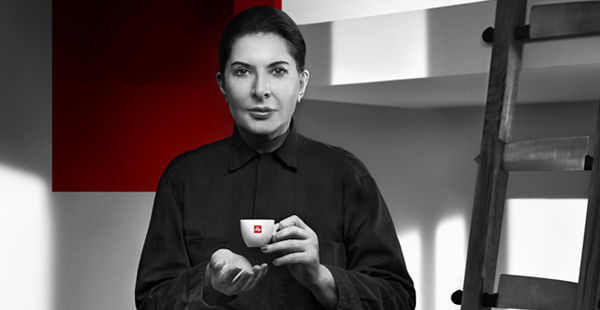 Marina Abramovich - Ambasciatrice illy caffè