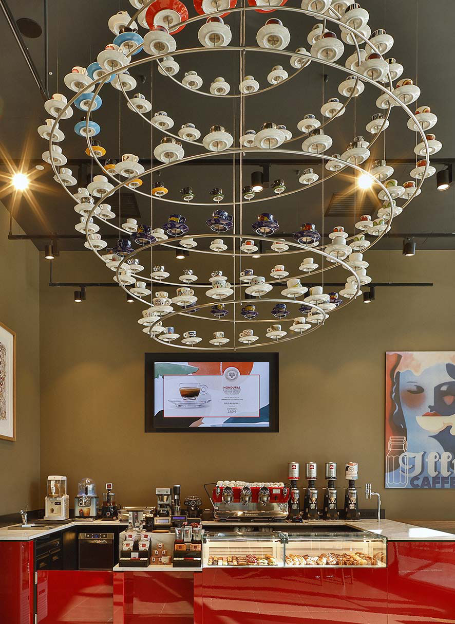illy-citylife-showcase-886x1214
