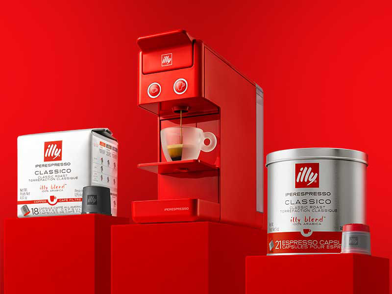 https://www.illy.com/content/dam/channels/website/consumer/usa/landing-pages/holiday-gift-guide-lp/2020_holiday-gifts-y3-bundle_ENG_800x600.jpg