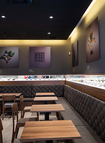 21.04.23_illyCaffe-paris-62_350x477