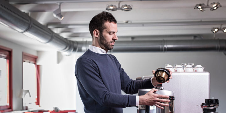 Assistenza e manutenzione macchine caffè professionali