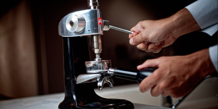 preparazione del caffè