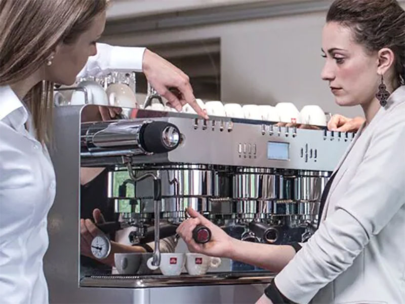 21.03.25_coffee-making-training_alternate-banner_800x600