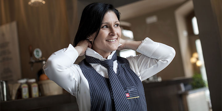 illy_team_-_woman_