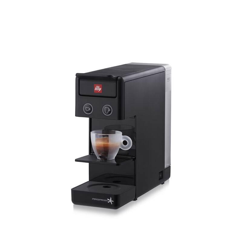 Y3.2 Espresso Coffee Capsule Machine brewing espresso side angle view