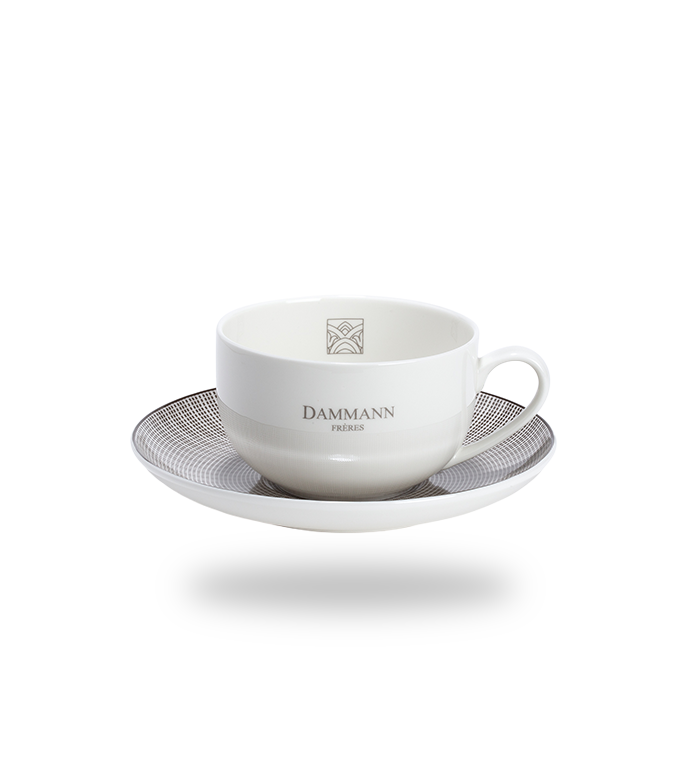 6 Jumbo tea cups & saucers 'DAMMANN Fr&egrave;res' image number 0