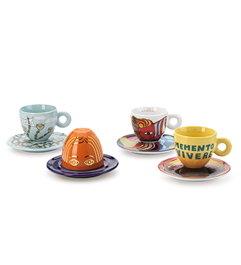 SET MET 4 CAPPUCCINOKOPJES - DE ILLY ART COLLECTION VOOR DE KUNSTBI&Euml;NNALE VAN 2026